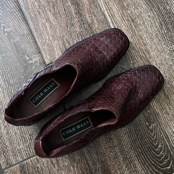 COLE HAAN leather woven brown loafers - Picture 7 of 16